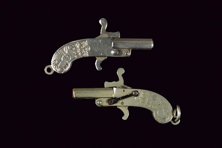 Paio di pistole a spillo in miniatura
