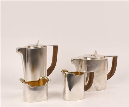 SERVIZIO THE E CAFFÈ IN ARGENTO manifattura italiana a corpo liscio di linea...