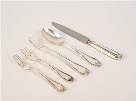 LOTTO DI 56 POSATE IN ARGENTO STILE IMPERO manifattura italiana composto da...