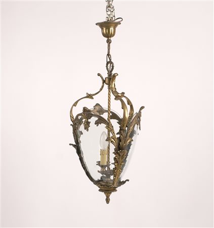 LANTERNA A TRE LUCI vecchia manifattura in bronzo dorato e decorato a motivo...