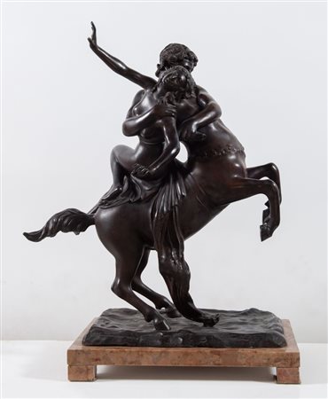 "Ratto di Deianira", fine del XIX secolo. Scultura in bronzo. Cm 72x60x36....