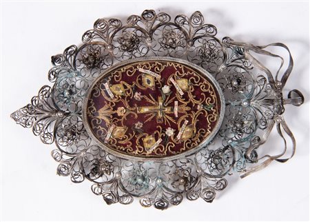 RELIQUIARIO in filigrana d'argento. Italia meridionale, prima metà del XVIII...