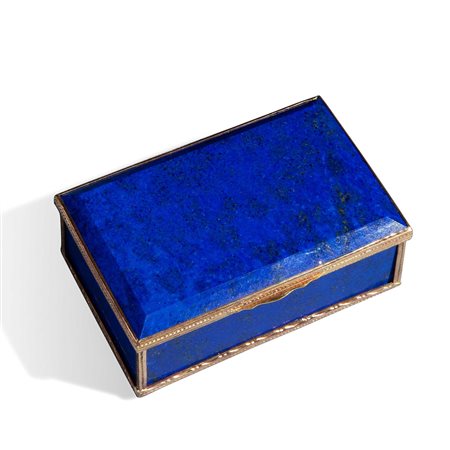 Scatola in lapislazzuli degli Urali montata in oro