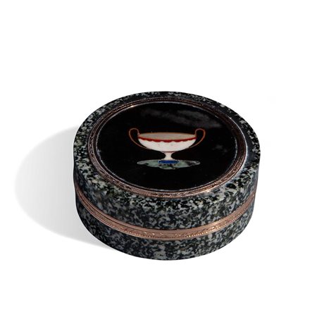 Scatola tonda in porfido, oro e micromosaico, XVIII secolo