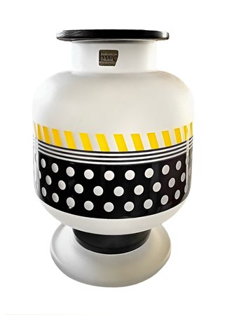 Ettore Sottsass per Egizia - Mod. Bonnie, vaso in vetro trasparente satinato, corpo globulare., 90's.