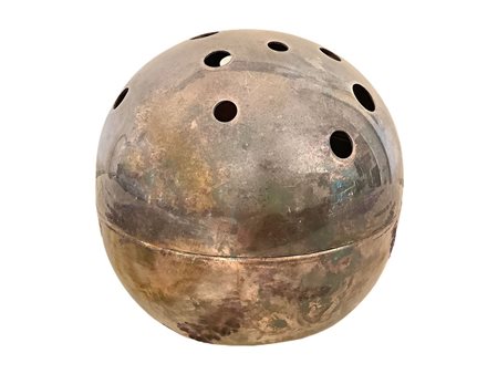 Gio Ponti per Christofle Gallia - Modello Mars, vaso in ottone argentato di forma sferica., 60's.