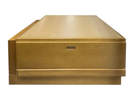 Tavolino basso in legno di rovere.