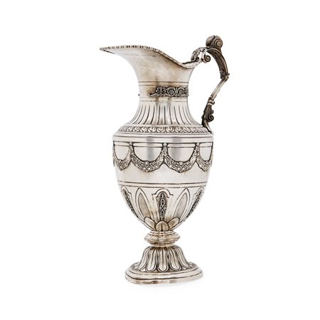 Versatoio in argento, Italia XX secolo