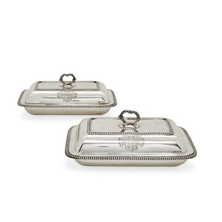 Due legumiere in argento, Inghilterra, XX secolo