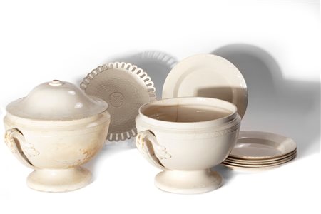 Lotto di nove maioliche napoletane, secolo XIX