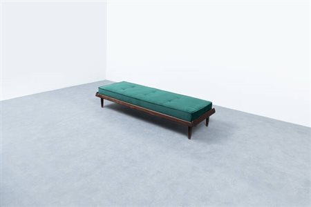 HANS OLSEN<BR>Day bed / supporto per poltrone mod. TV161