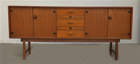 Sideboard in legno di teak a due ante laterali, tre cassetti e due cassettini c