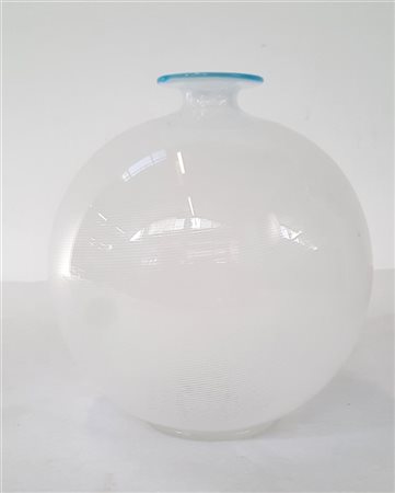 Barovier & Toso Vaso globulare in vetro soffiato trasparente incolore a mezza fi