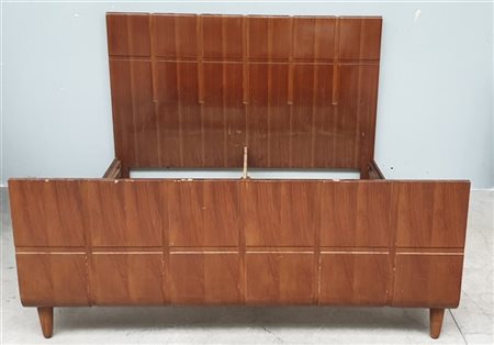 Luigi Scremin (Attribuito)
Letto matrimoniale con testiera e pediera lavorate a