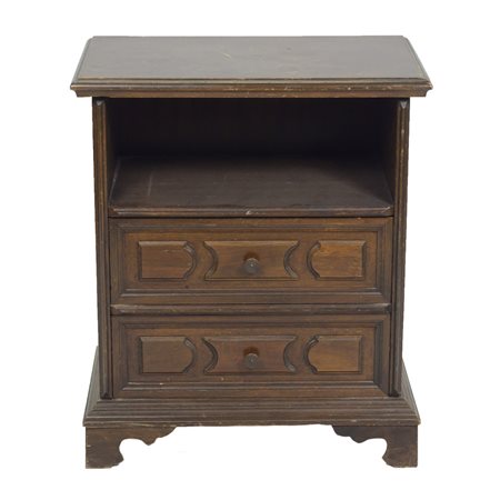 Comodino in stile Seicento