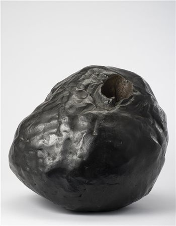 Lucio Fontana "Concetto spaziale, Natura" 1959-60
bronzo
cm 26x34x32
Siglata e n