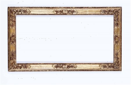 Cornice in legno intagliato e dorato. Stile veneziano XX secolo