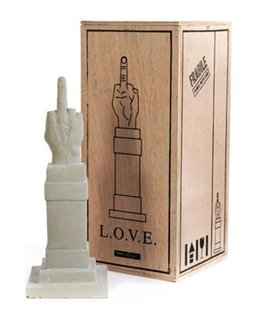 CATTELAN MAURIZIO Padova (Padova) 1960 L.O.V.E. 2015 Scultura in...