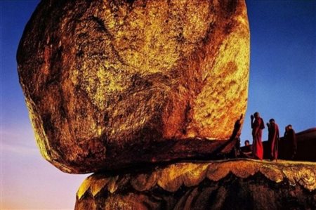 MCCURRY STEVE Philadelphia (Pennsylvania, United States) 1950 The Golden Rock...