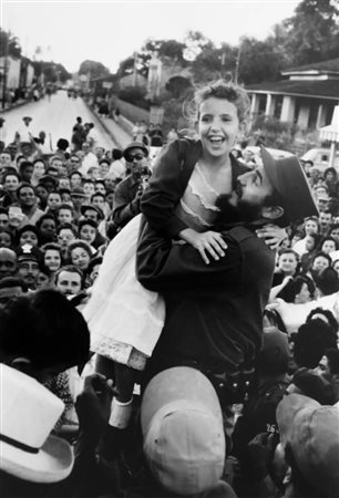 GLINN BURT Pittsburgh (USA) 1925 Castro Lifts a Young Admirer on the March to...