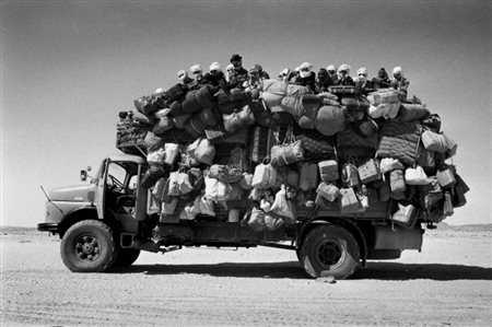 DEPARDON RAYMOND Villefranche (Francia) 1942 Libyan Truck Transporting People...