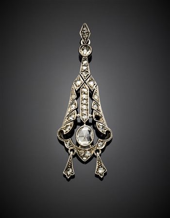Pendente in oro bianco e diamanti a mezza rosetta, il diamante centrale di ct.