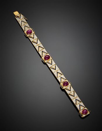 GIULIO VERONESI
Bracciale modulare in oro bianco e giallo, diamanti, rubini cab