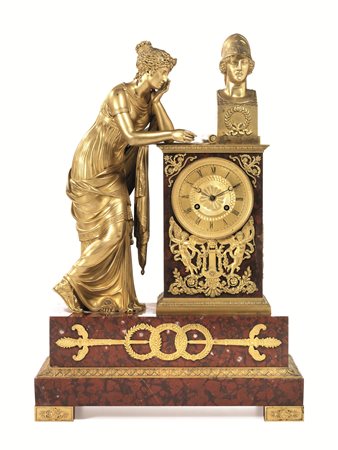 Orologio da tavolo, Francia, seconda metà secolo XIX, in marmo rosso e bronzo...