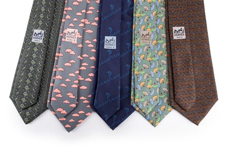 Hermès - Lotto di cinque cravatte