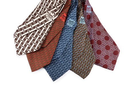 Hermès - Lotto di cinque cravatte