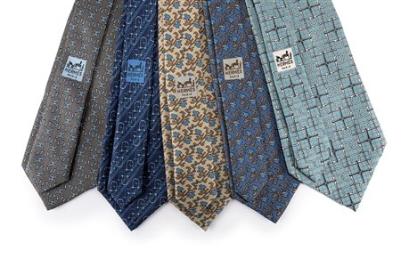 Hermès - Lotto di cinque cravatte