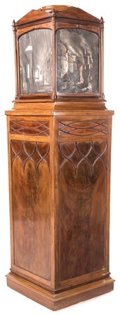  
Mobile da centro con lanterna magica, Napoli, prima metà del XIX secolo 
 cm 157x37x37