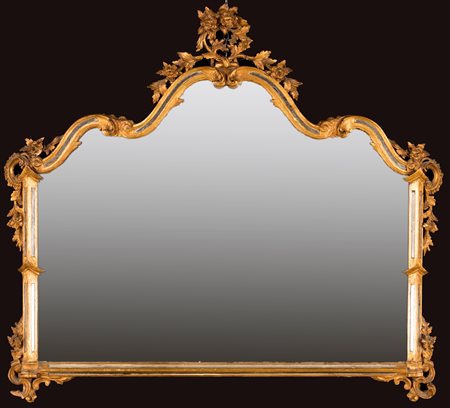  
Caminiera in legno dorato, XIX secolo 
 cm 94x105