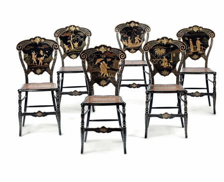 Sei sedie Napoleone III in legno ebanizzato e dipinto a cineserie. XIX secolo