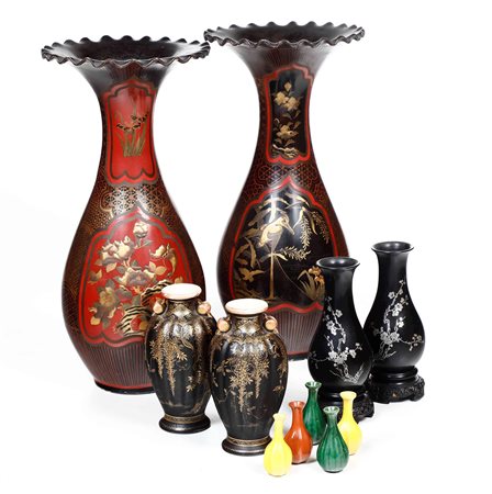 Lotto di vasi orientali in porcellana