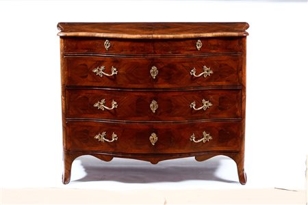 Commode lastronata ed intarsiata in palissandro e violetto. Genova, XVIII secolo