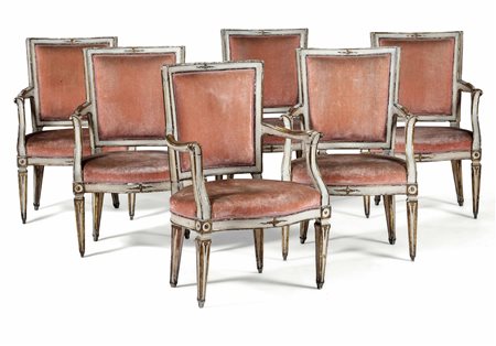 Gruppo di sei poltrone in legno laccato con profili dorati. Ebanisteria italiana XVIII secolo