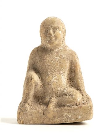 RAGAZZO SEDUTOIII - II secolo a.C.Terracotta, alt. cm 7ProvenienzaCollezione...