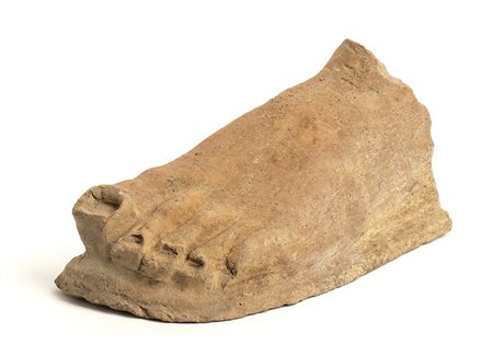PIEDE VOTIVOIV - III secolo a.C.Terracotta, lungh. cm 21ProvenienzaCollezione...
