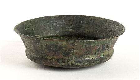 PHIALEAmbito culturale seleucide, epoca tardo ellenisticaBronzo, alt. cm 4,5;...