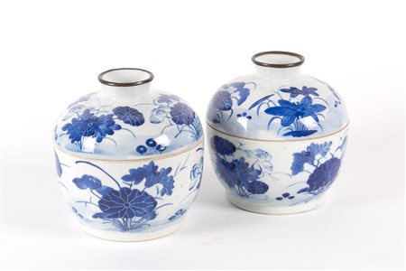 Two porcelain soup toureens. China. 18th-19th c