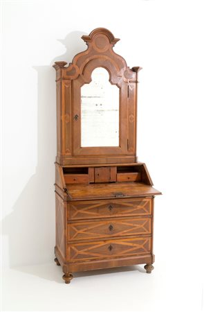 Walnut bureau-trumeau. Veneto. Late 18th c.