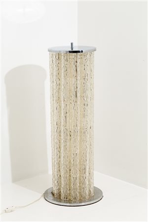 Italian floor lamp in metal and plastic. '70s