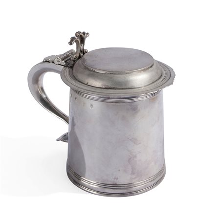 Flat top Tankard, Londra 1697
