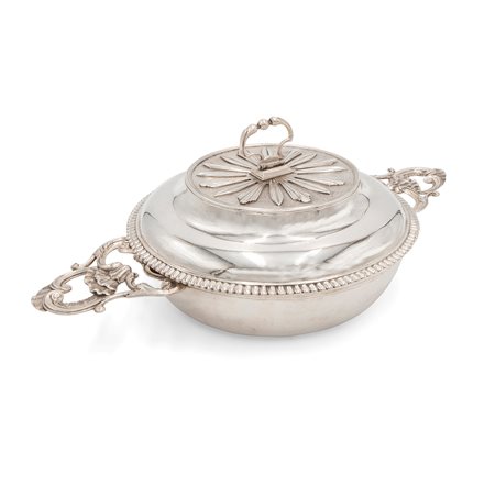 Tazza da puerpera in argento, Torino metà del XIX secolo