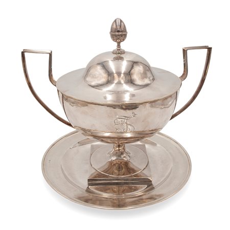 Zuppiera in argento con sottopiatto, Roma 1830
