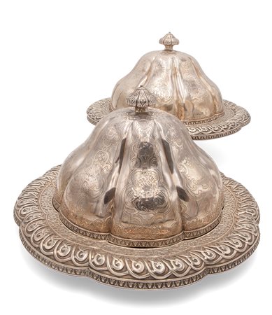 Coppia di di Dish and Cover in argento, Londra 1840