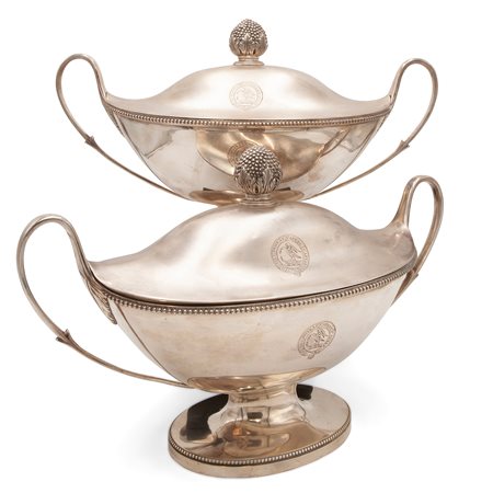 Coppia di zuppiere ovali in argento, Napoli 1804