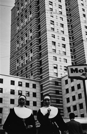 Kurt Blum (1922-2005)  - Genova, Piazza Dante, years 1960