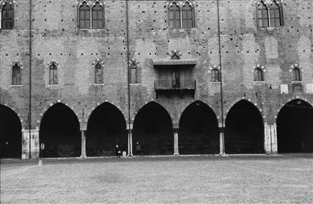 Uliano Lucas (1942)  - Mantova, Palazzo Ducale, years 1970
